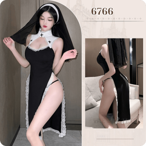 Trang phục cosplay nữ tu